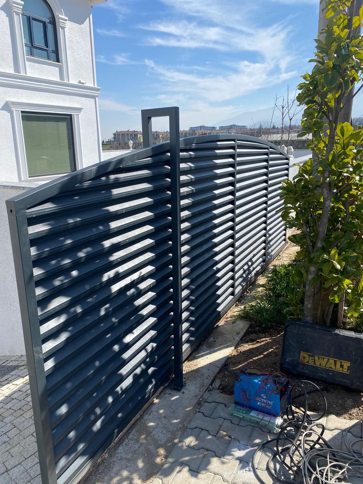 cce3d785-4a4f-4bf2-acf9-192177342eda